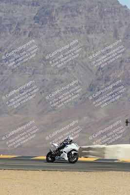 media/Mar-21-2025-CVMA Friday Practice (Fri) [[30cd4fe323]]/3-Racer 2/Session 4 (Turn 10)/
